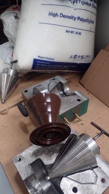 Modell Filter auf Grund von Muster hier angefertigt.  Lieferzeit: 1 Jahr