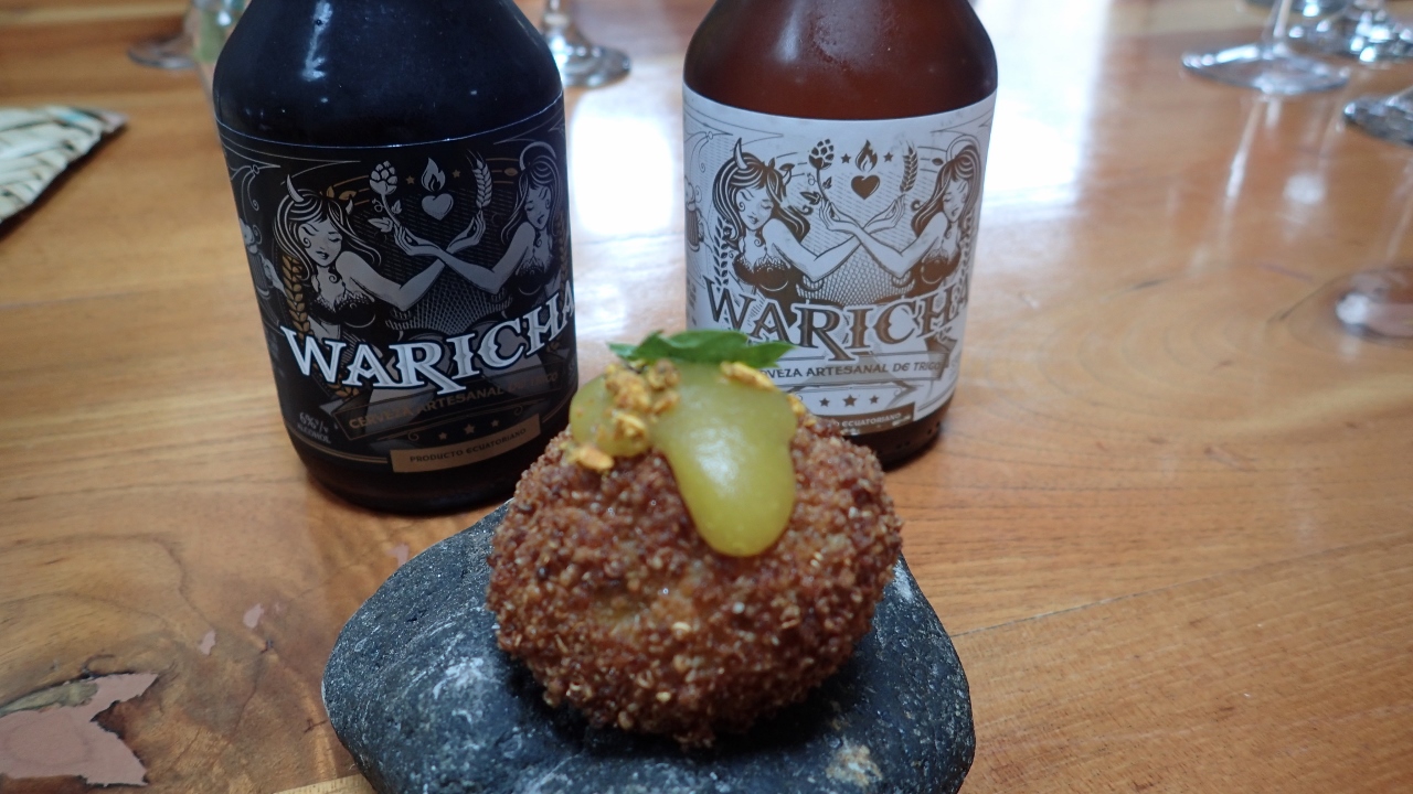 Amusebuche aus Quinoa und zwei diversen artesanalen Bieren