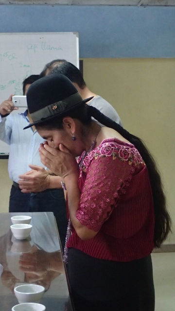 Sie nimmt die Sache ernst