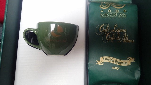 ein Geschenk der Banca de Loja...oje meine Koffer platzen schon....